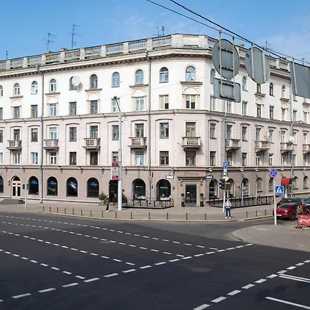 Apartment Апартаменты International Street