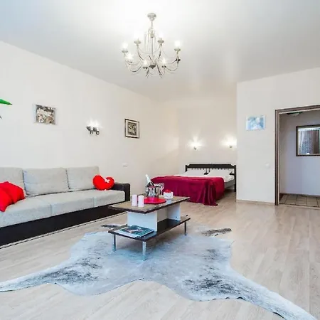 Апартаменты International Street Apartment Minsk